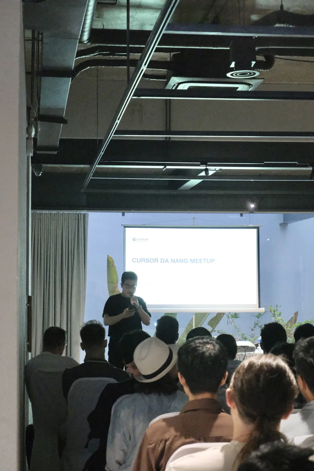 Photo 80 from the Cursor Da Nang Meetup with Nick Miller at The Local Beans