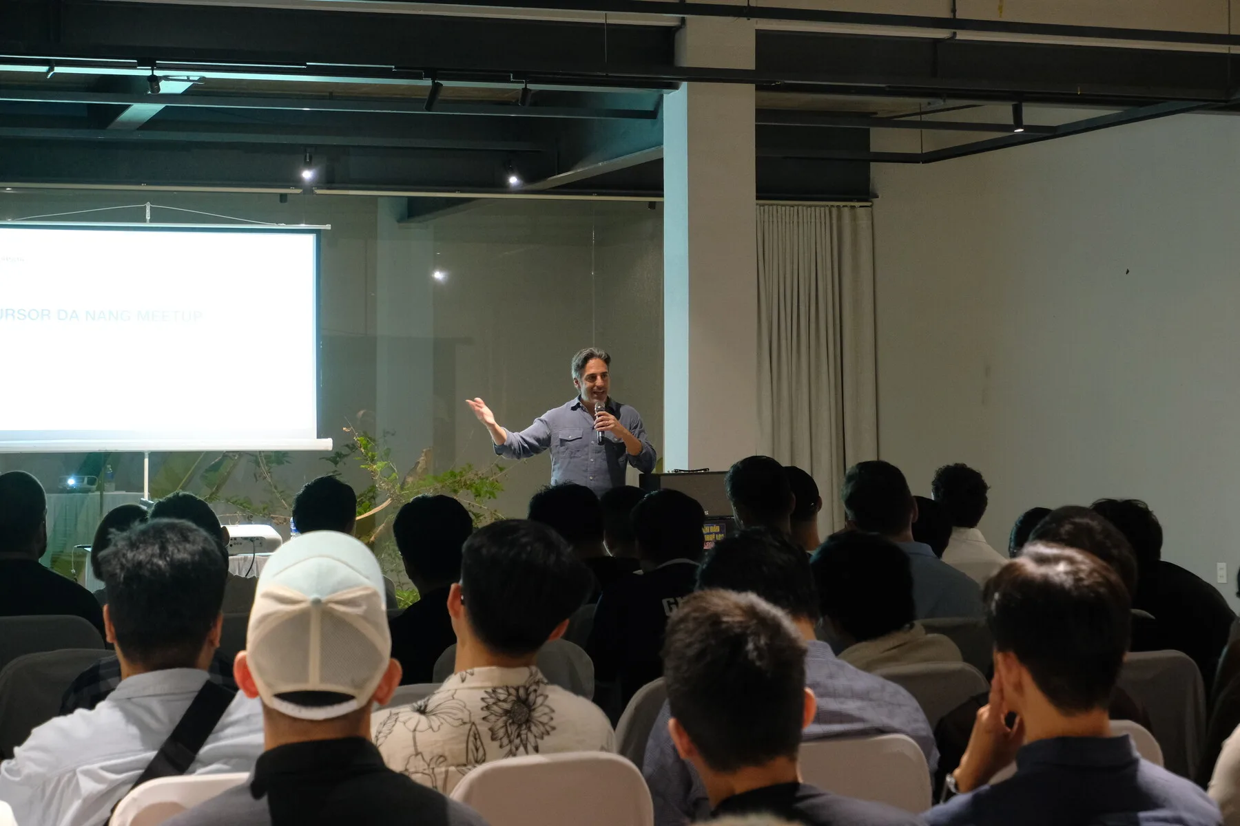 Photo 92 from the Cursor Da Nang Meetup with Nick Miller at The Local Beans